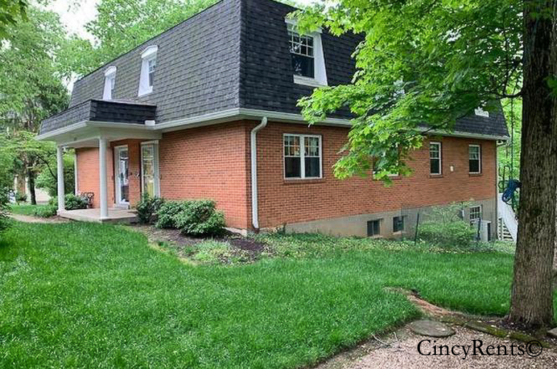 1207 Isis Ave B