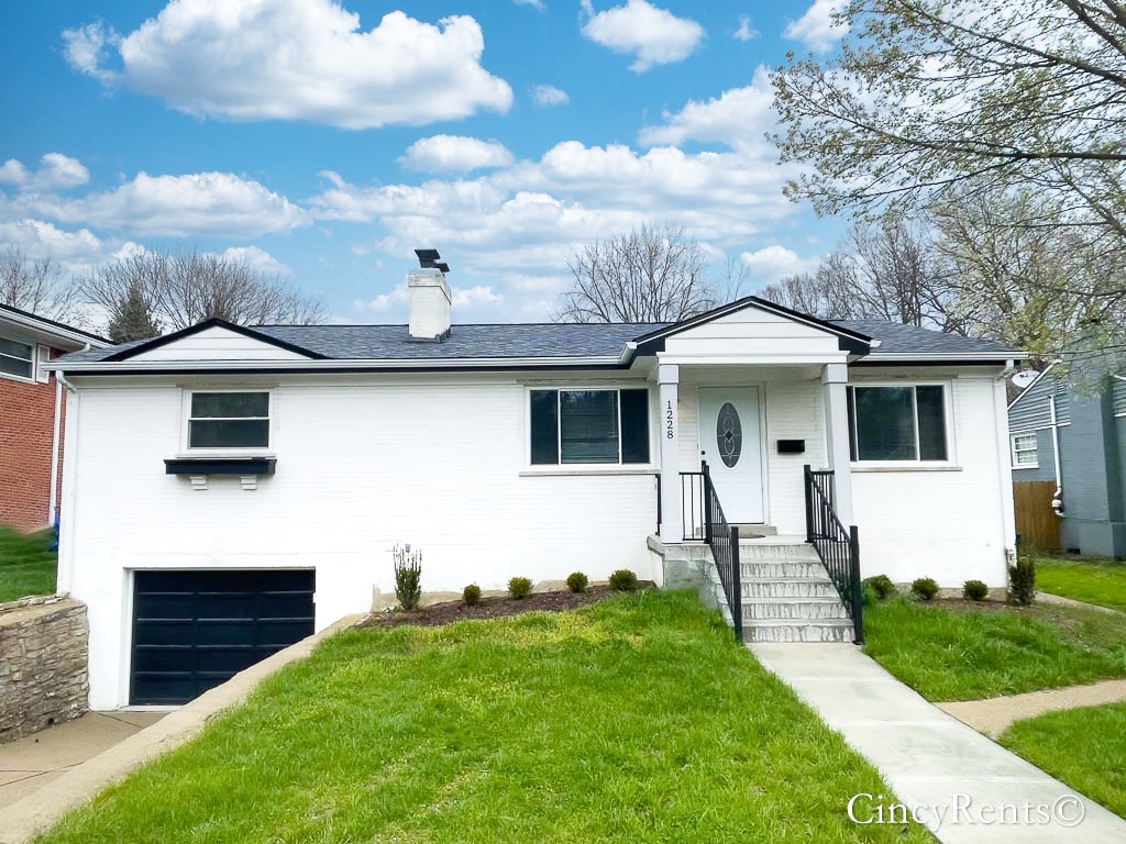 1228 Meriweather Ave