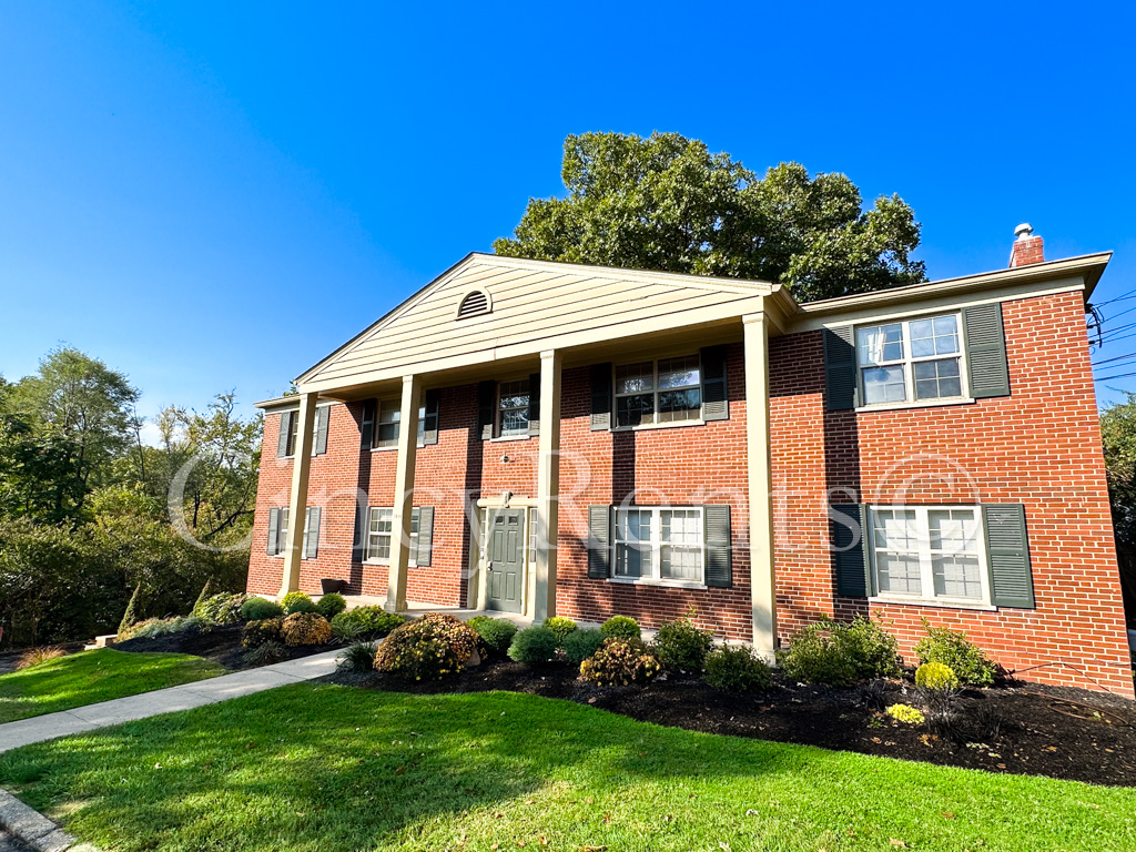 1294 Herlin Place 3