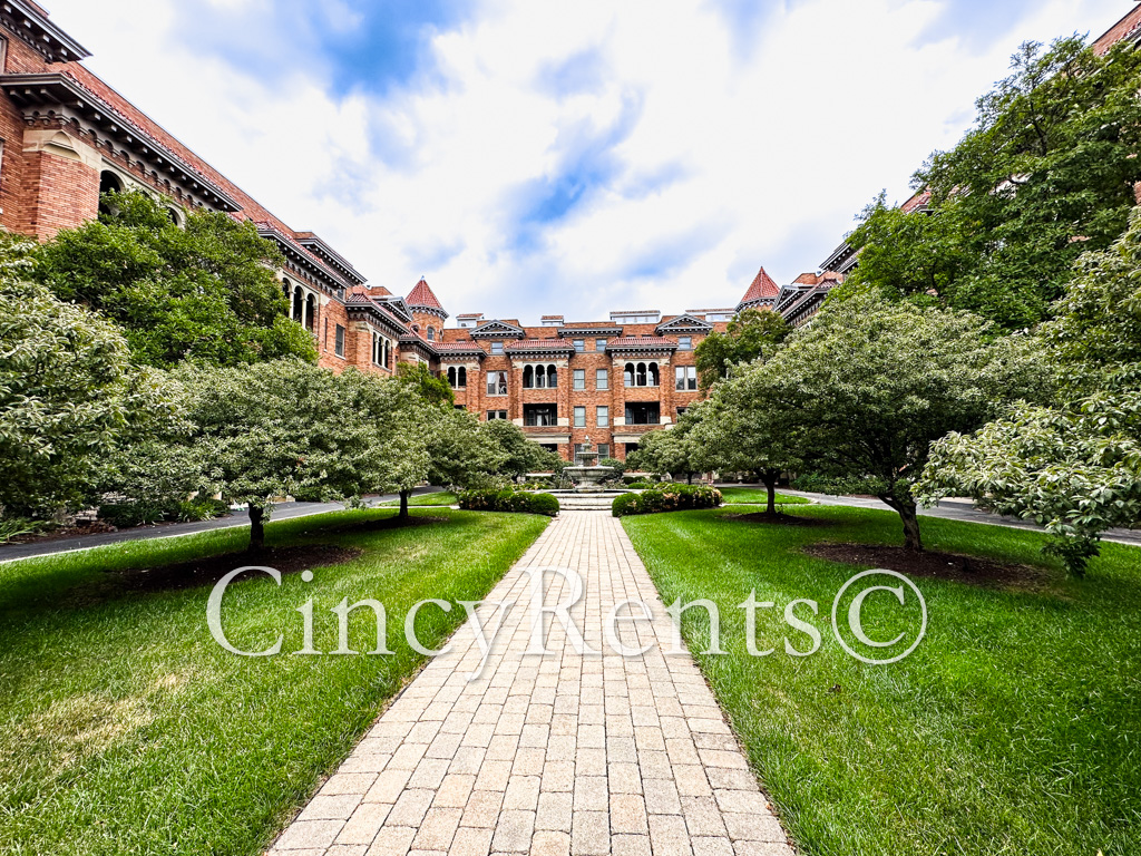 2356 Park Avenue  53