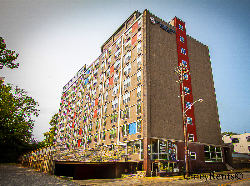 2515 Burnet Ave 906