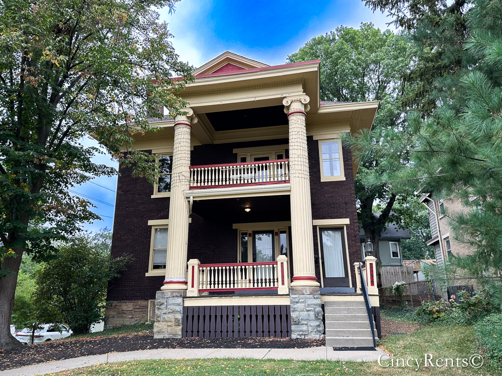 2552 Erie Avenue 1