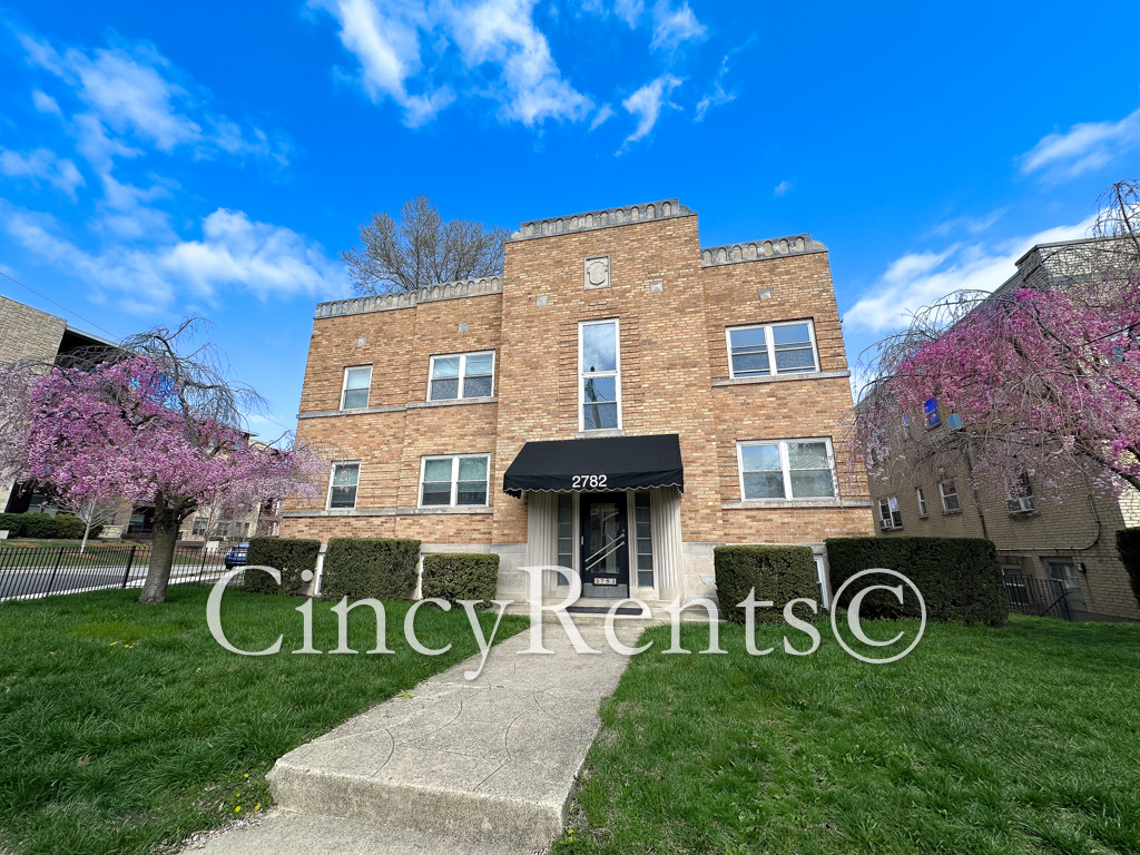 2782 Observatory Avenue 1