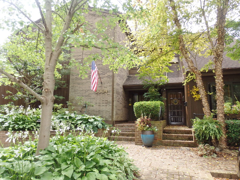 3304 Columbia Parkway #1