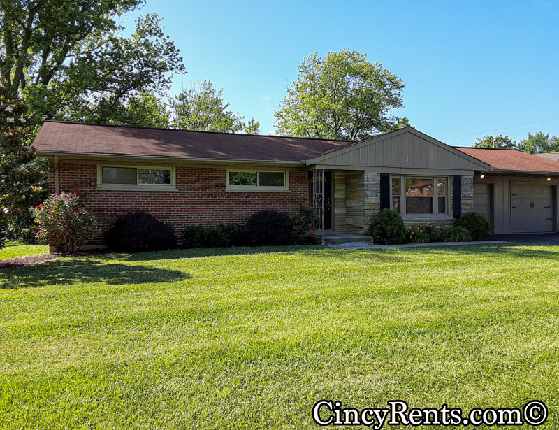 4446 Glenwillow Dr
