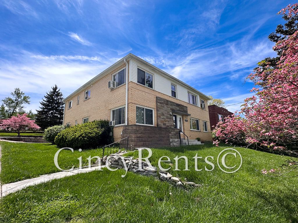 6275 Corbly Road 2
