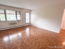 2015 Edgecliff Point: 2015Edgecliff42024-17