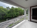 837 Van Dyke Avenue: 837VanDyke32026-20