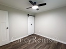 988 Stratford Place: 988Stratford2025-19